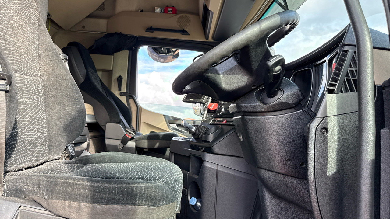 MERCEDES-BENZ ACTROS 2445 - Tracteur routier: photos 5 MERCEDES-BENZ ACTROS 2445 - Tracteur routier: photos 5