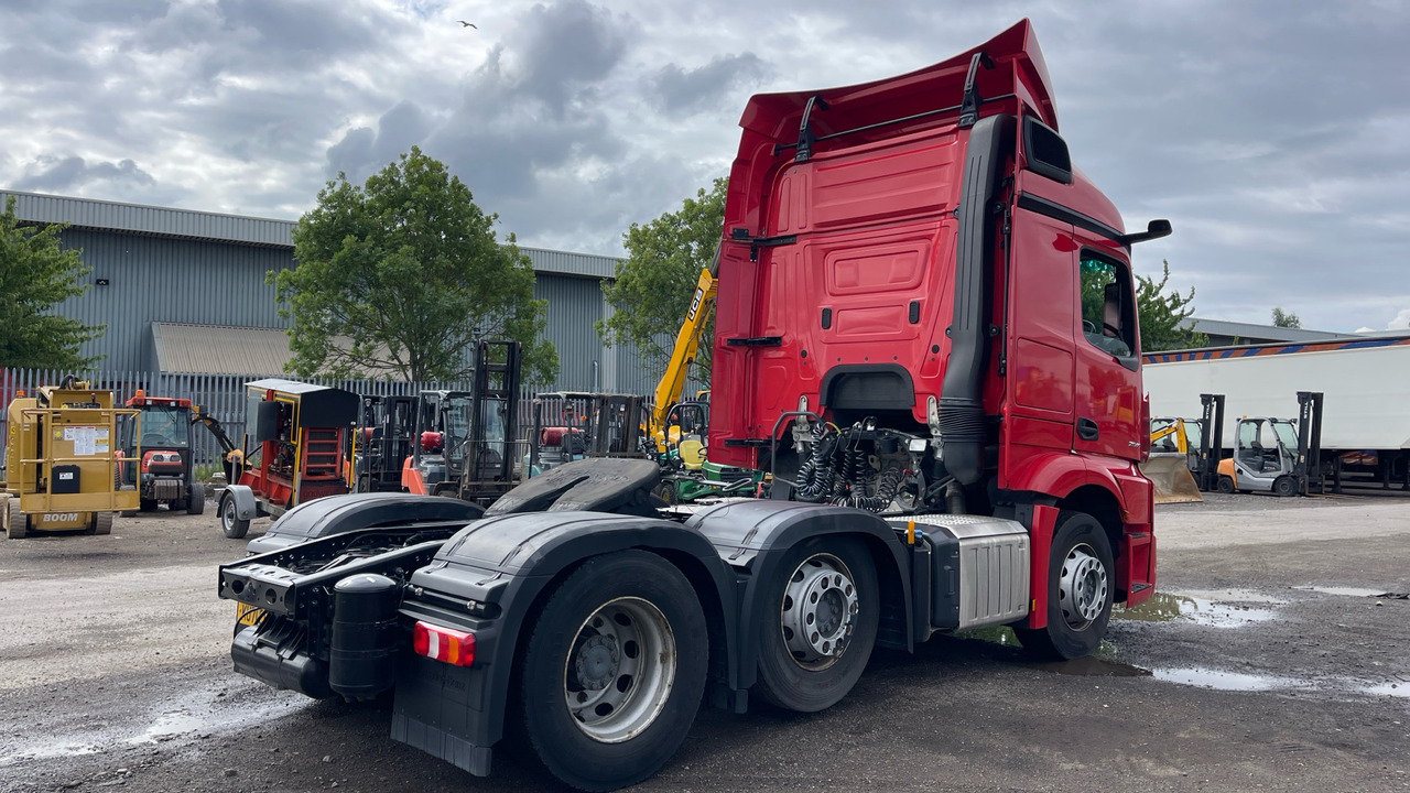 MERCEDES-BENZ ACTROS 2545 - Tracteur routier: photos 4 MERCEDES-BENZ ACTROS 2545 - Tracteur routier: photos 4
