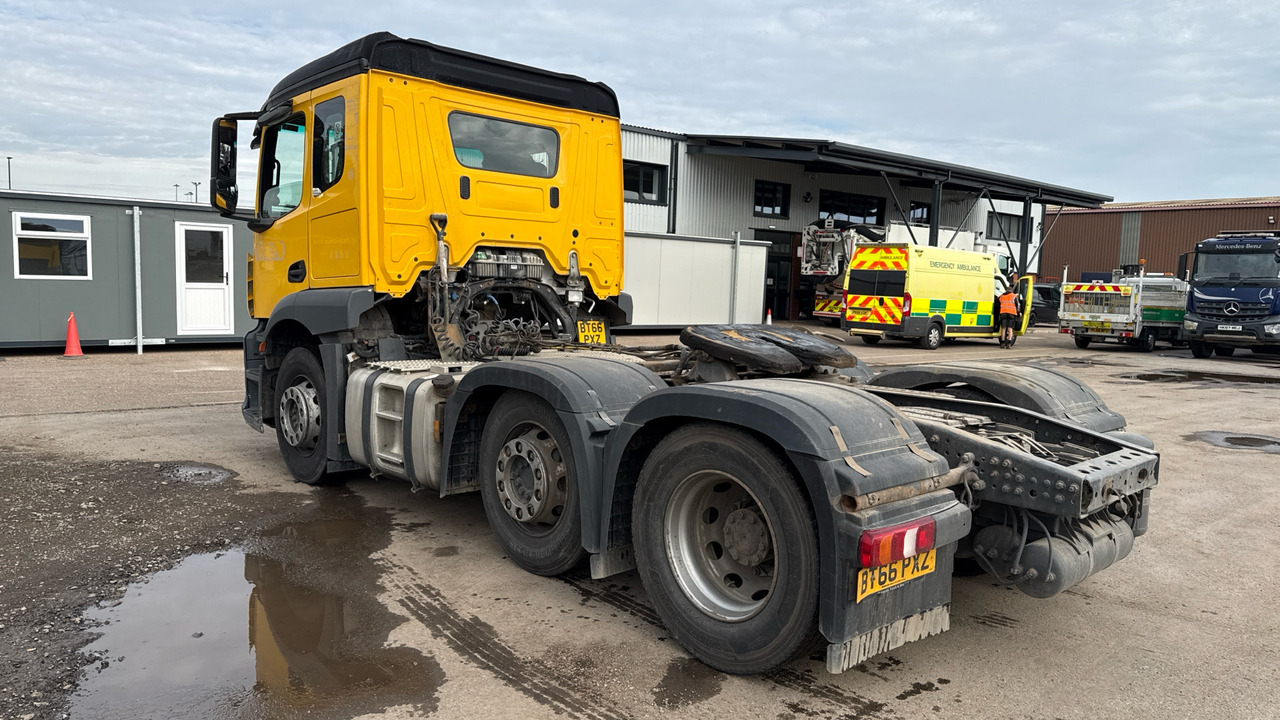 MERCEDES-BENZ ACTROS - Tracteur routier: photos 3 MERCEDES-BENZ ACTROS - Tracteur routier: photos 3