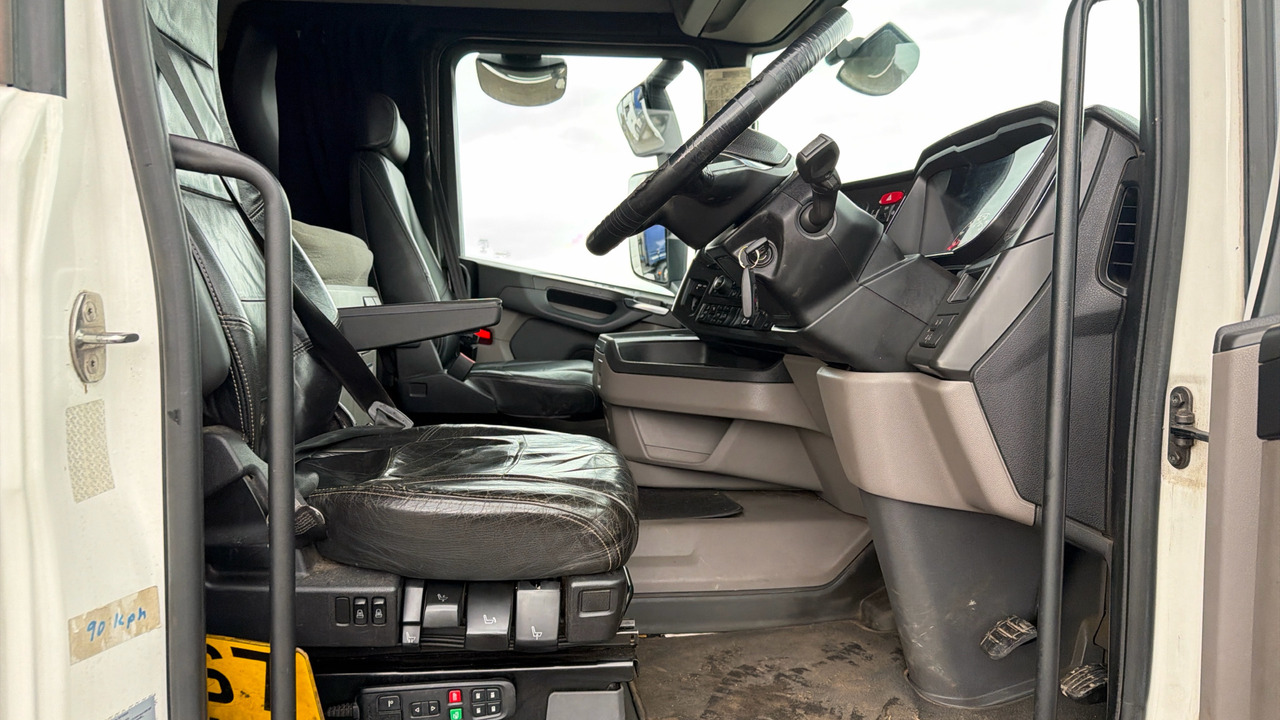 SCANIA R 450 - Tracteur routier: photos 5 SCANIA R 450 - Tracteur routier: photos 5