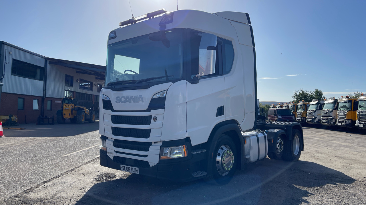 SCANIA R 450 - Tracteur routier: photos 2 SCANIA R 450 - Tracteur routier: photos 2