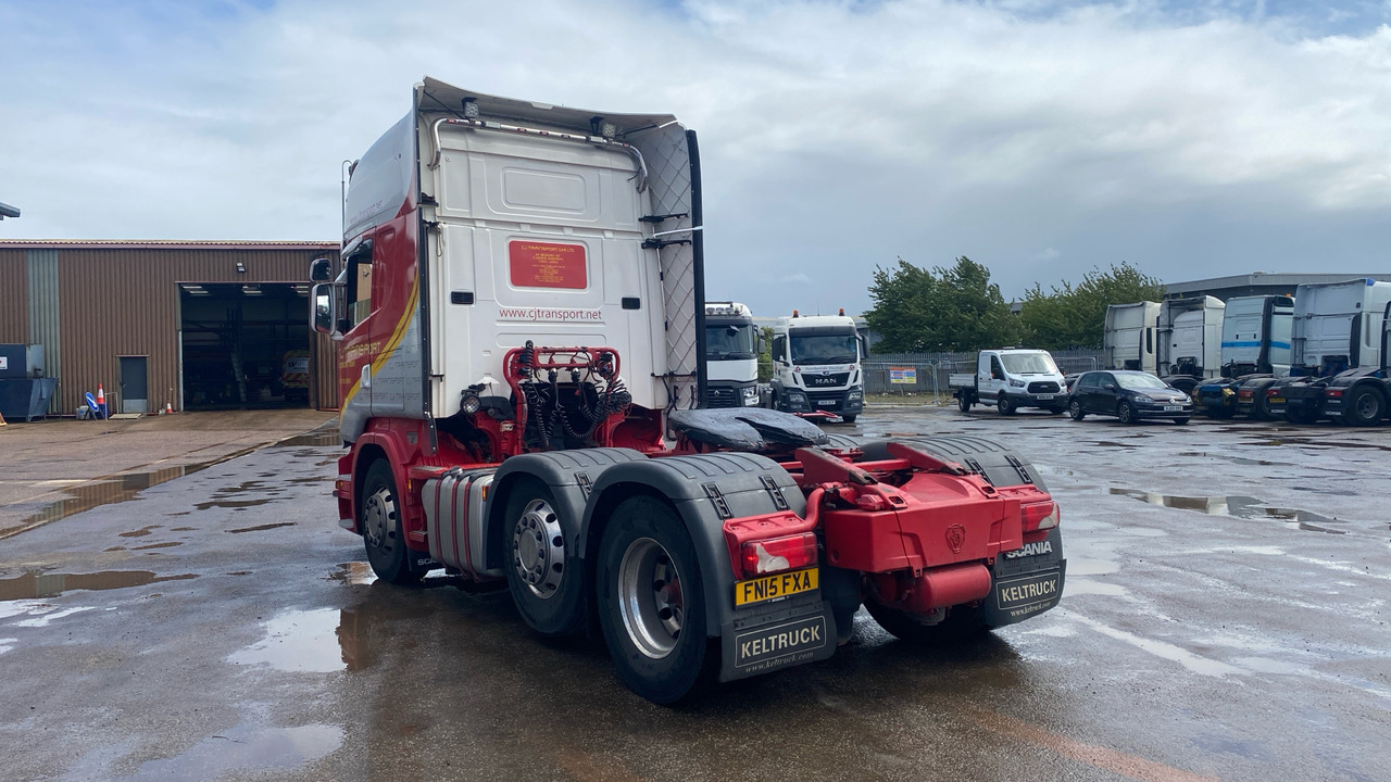 SCANIA R 490 - Tracteur routier: photos 3 SCANIA R 490 - Tracteur routier: photos 3