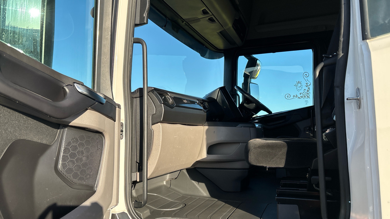 Tracteur routier SCANIA S 500: photos 10 Tracteur routier SCANIA S 500: photos 10