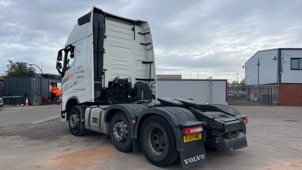 VOLVO FH 500 - Tracteur routier: photos 3 VOLVO FH 500 - Tracteur routier: photos 3