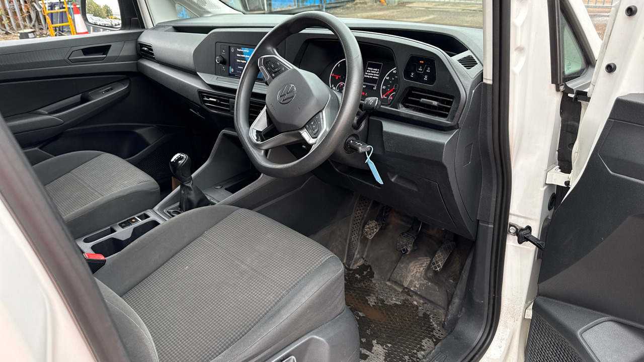 VOLKSWAGEN CADDY C20 2.0 TDI 102PS MAXI - Fourgonnette: photos 5 VOLKSWAGEN CADDY C20 2.0 TDI 102PS MAXI - Fourgonnette: photos 5