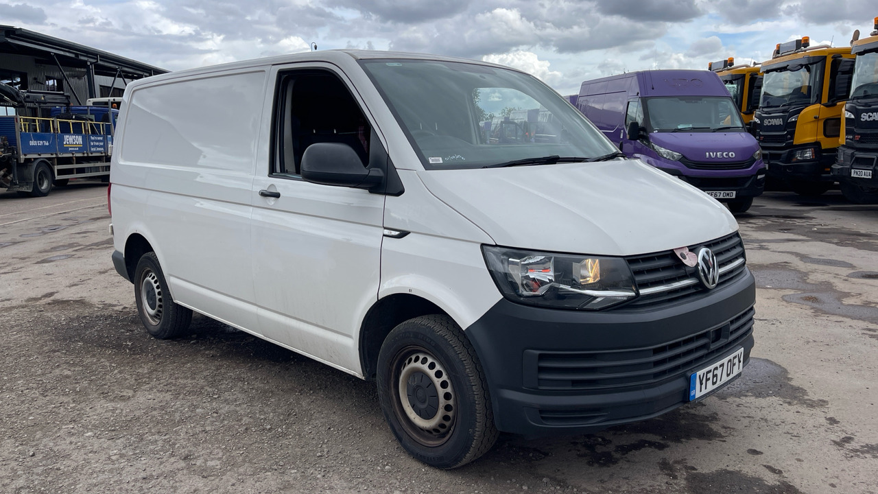 VOLKSWAGEN TRANSPORTER T28 2.0 TDI BMT 102PS S-LINE - Fourgonnette: photos 1 VOLKSWAGEN TRANSPORTER T28 2.0 TDI BMT 102PS S-LINE - Fourgonnette: photos 1
