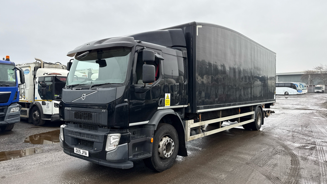 VOLVO FE - Camion fourgon: photos 2 VOLVO FE - Camion fourgon: photos 2