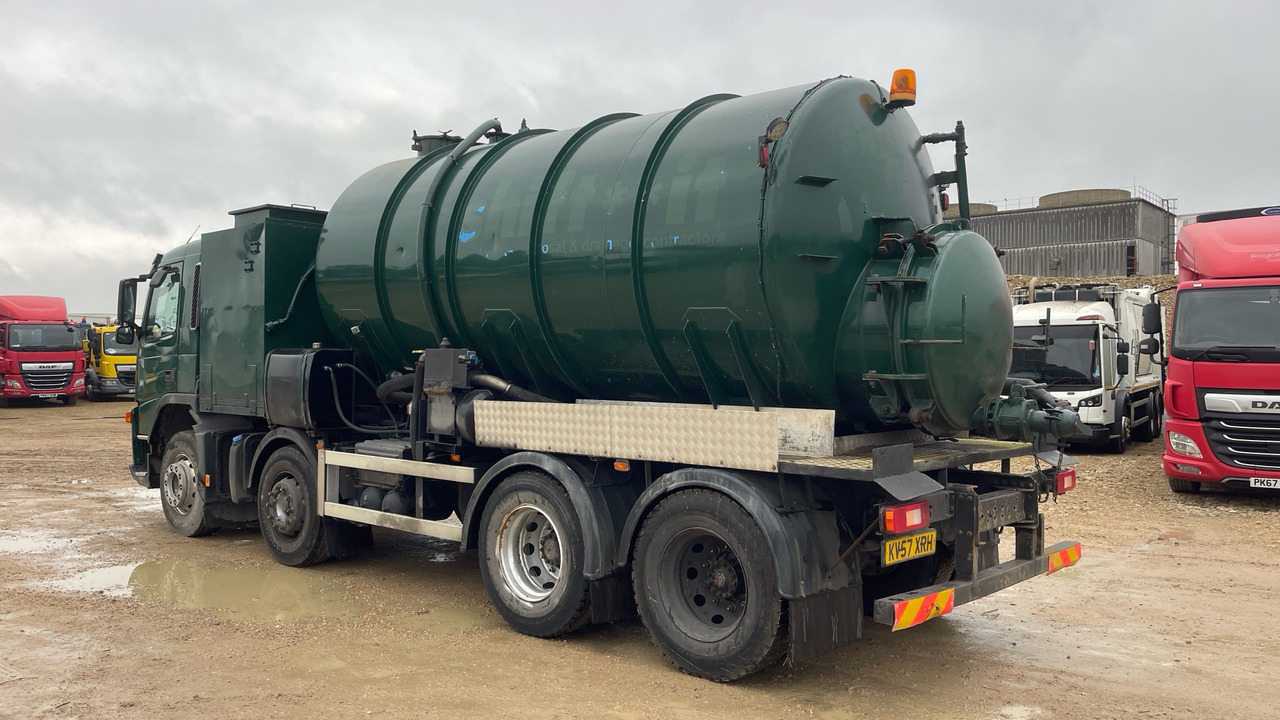 VOLVO FM - Camion citerne: photos 3 VOLVO FM - Camion citerne: photos 3