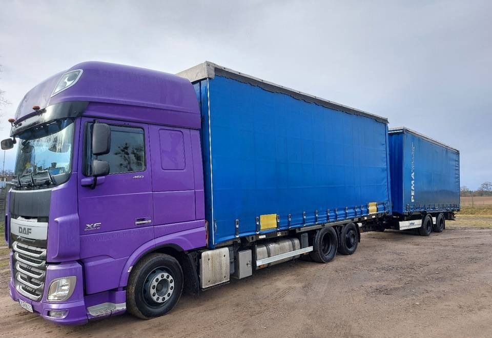 DAF XF 106 BDF JUMBO - Camion à rideaux coulissants: photos 1 DAF XF 106 BDF JUMBO - Camion à rideaux coulissants: photos 1