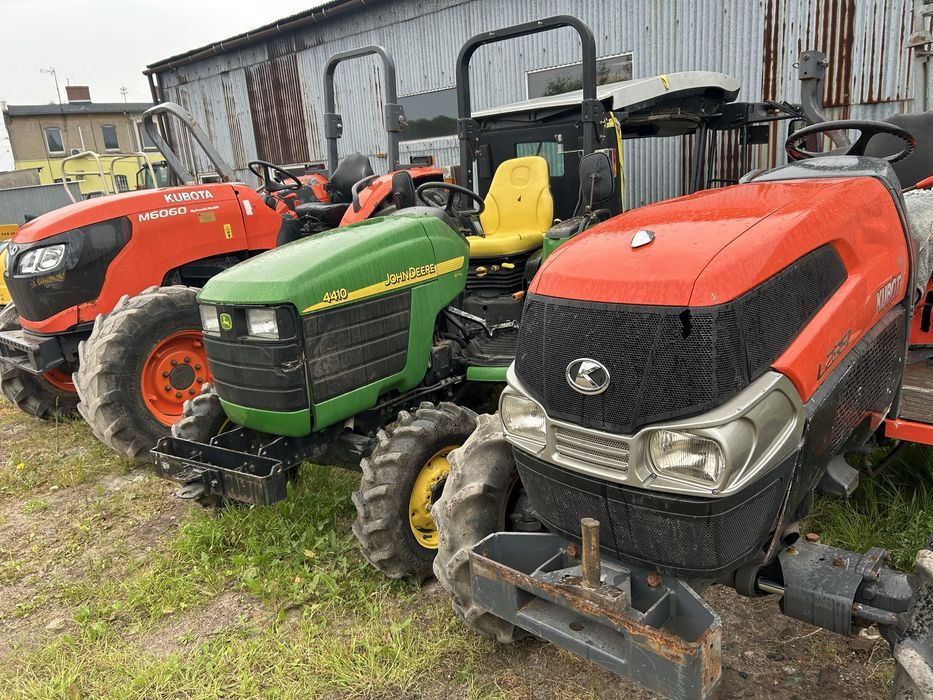 Kubota 33KM john 4410 sadowniczy ciagnik 40km/H L2351 - Tracteur agricole: photos 5 Kubota 33KM john 4410 sadowniczy ciagnik 40km/H L2351 - Tracteur agricole: photos 5