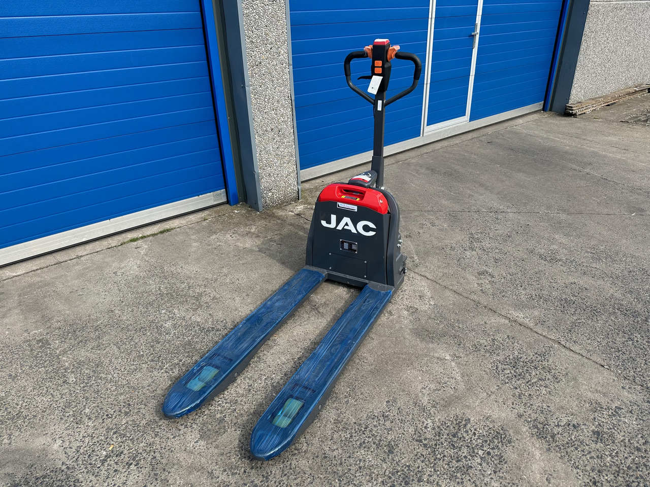 JAC CBD15 - Transpalette: photos 2 JAC CBD15 - Transpalette: photos 2