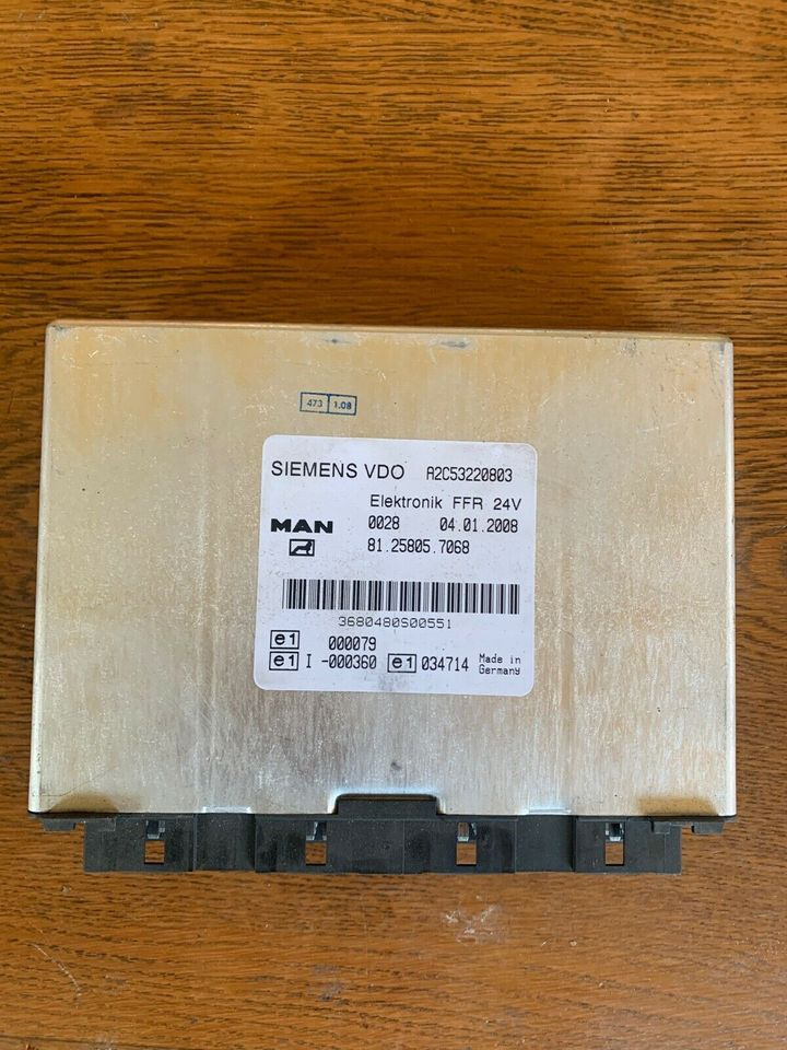 ELEKTRONIK FFR SIEMENS VDO Steuergerät MAN 81258057068 - Bloc de gestion pour Camion: photos 1 ELEKTRONIK FFR SIEMENS VDO Steuergerät MAN 81258057068 - Bloc de gestion pour Camion: photos 1
