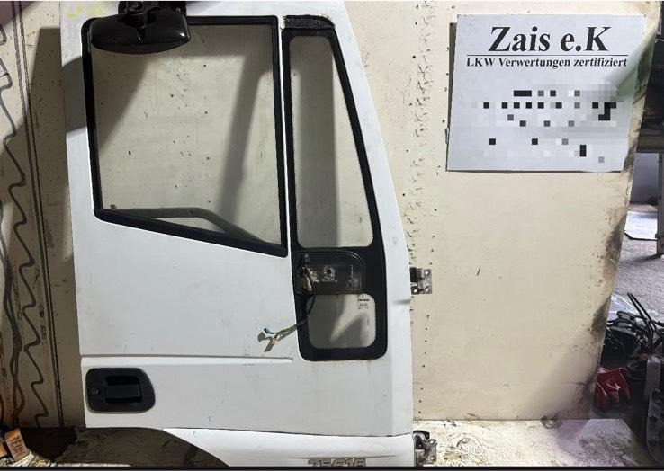 IVECO EURO CARGO Beifahrertür,weiß,Innenverkleidung LN 20 - Portière et pièces pour Camion: photos 1 IVECO EURO CARGO Beifahrertür,weiß,Innenverkleidung LN 20 - Portière et pièces pour Camion: photos 1