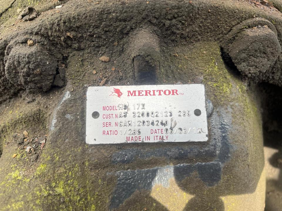 IVECO STRALIS 450 Hinterachse 1/285 Differential MS 17X - Essieu arrière pour Camion: photos 2 IVECO STRALIS 450 Hinterachse 1/285 Differential MS 17X - Essieu arrière pour Camion: photos 2