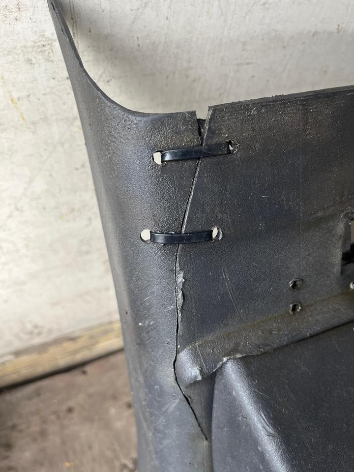 IVECO Stralis 450 Kotflügel vorne links 41299389 / 41299388 - Aile pour Camion: photos 3 IVECO Stralis 450 Kotflügel vorne links 41299389 / 41299388 - Aile pour Camion: photos 3