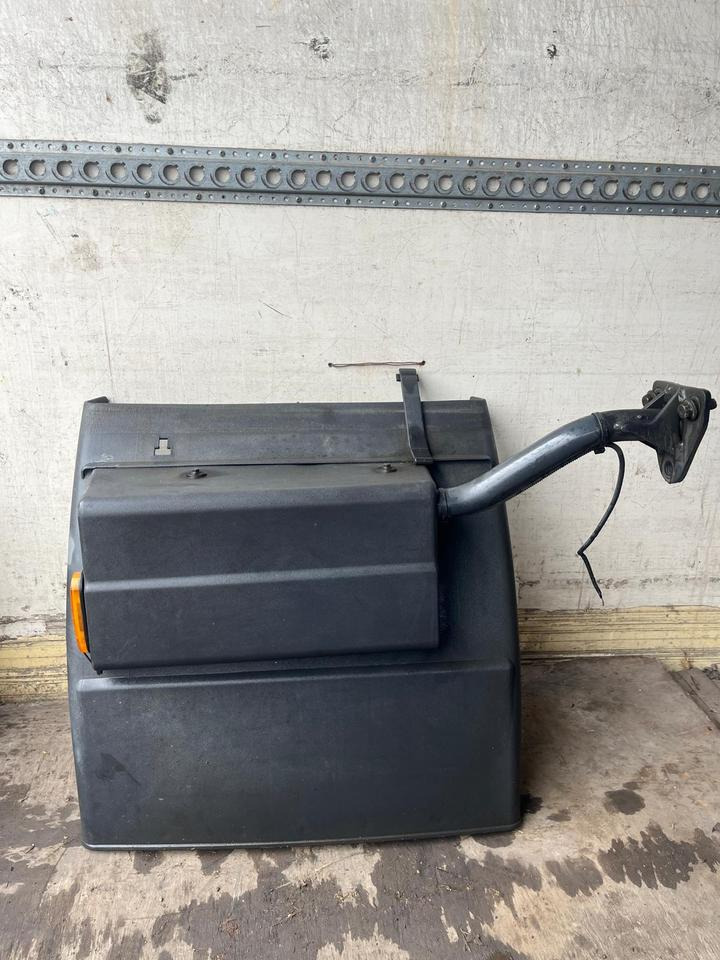 IVECO Stralis 450 Kotflügel vorne links 41299389 / 41299388 - Aile pour Camion: photos 1 IVECO Stralis 450 Kotflügel vorne links 41299389 / 41299388 - Aile pour Camion: photos 1