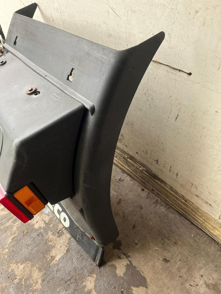 IVECO Stralis 450 Kotflügel vorne rechts 41299389 / 41299388 - Aile pour Camion: photos 4 IVECO Stralis 450 Kotflügel vorne rechts 41299389 / 41299388 - Aile pour Camion: photos 4