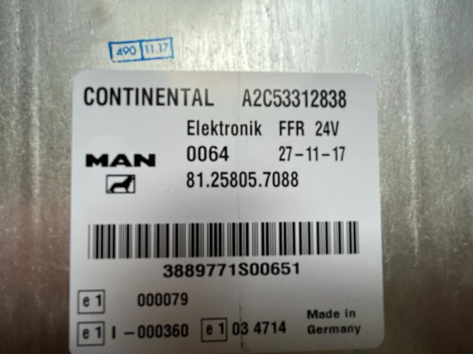 MAN CONTINENTAL VDO Elektronik FFR Steuergerät Nr 81.25805.7088 - Bloc de gestion pour Camion: photos 2 MAN CONTINENTAL VDO Elektronik FFR Steuergerät Nr 81.25805.7088 - Bloc de gestion pour Camion: photos 2