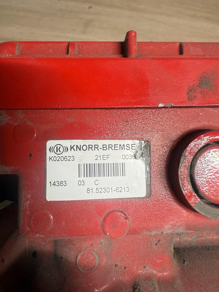MAN KNORR-BREMSE EBS Ventil K020623 81.52301-6213 - Valve pour Camion: photos 5 MAN KNORR-BREMSE EBS Ventil K020623 81.52301-6213 - Valve pour Camion: photos 5