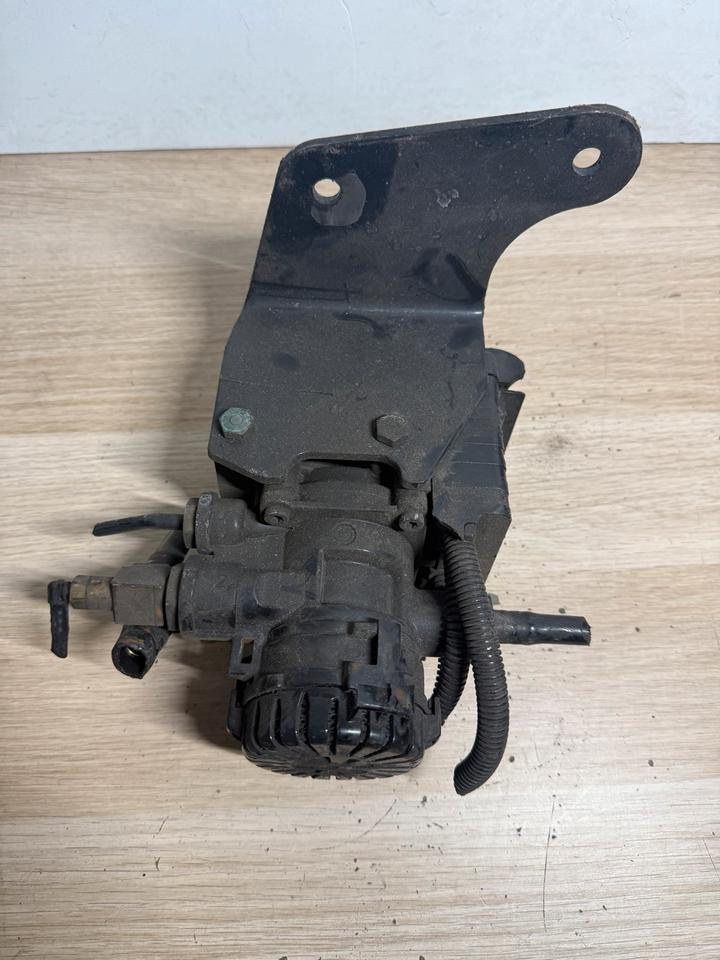 MAN KNORR-BREMSE EBS Ventil K050211 81.52106-6067 - Valve pour Camion: photos 2 MAN KNORR-BREMSE EBS Ventil K050211 81.52106-6067 - Valve pour Camion: photos 2