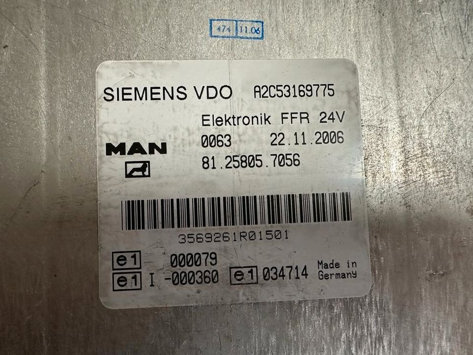 MAN SIEMENS VDO ELEKTRONIK FFR Steuergerät 81.25805.7056 - Bloc de gestion pour Camion: photos 2 MAN SIEMENS VDO ELEKTRONIK FFR Steuergerät 81.25805.7056 - Bloc de gestion pour Camion: photos 2