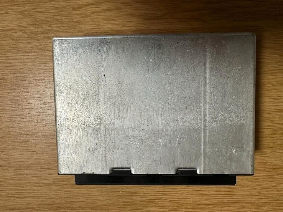 MAN SIEMENS VDO ELEKTRONIK FFR Steuergerät 81.25805.7056 - Bloc de gestion pour Camion: photos 4 MAN SIEMENS VDO ELEKTRONIK FFR Steuergerät 81.25805.7056 - Bloc de gestion pour Camion: photos 4