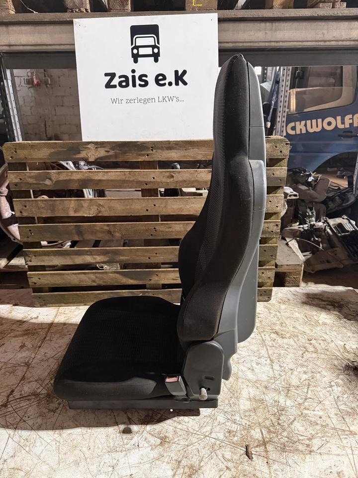 MAN TGL EURO5/6 Mittlerer Sitz - Siège pour Camion: photos 4 MAN TGL EURO5/6 Mittlerer Sitz - Siège pour Camion: photos 4