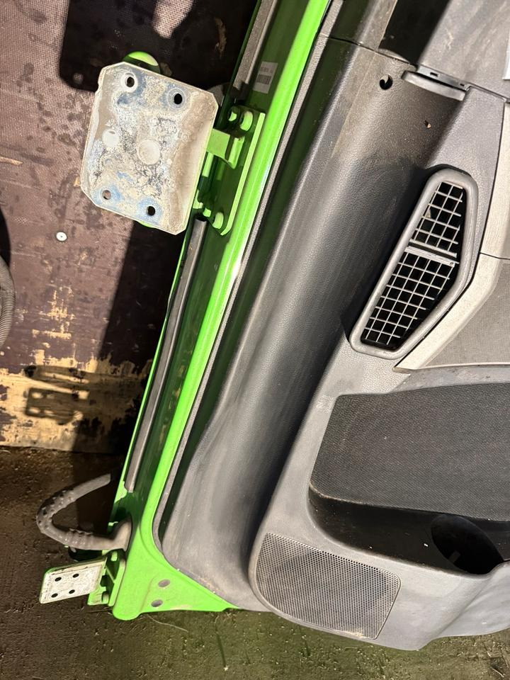 MAN TGS EU6 Beifahrertür Grün Spiegel Innenverkleidung LN 52 - Portière et pièces pour Camion: photos 4 MAN TGS EU6 Beifahrertür Grün Spiegel Innenverkleidung LN 52 - Portière et pièces pour Camion: photos 4