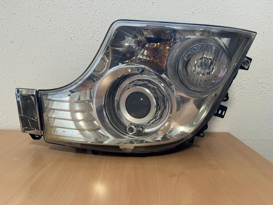 Mercedes Actros Bi Xenon Scheinwerfer Vorne Links A9608200639 - Feu avant pour Camion: photos 1 Mercedes Actros Bi Xenon Scheinwerfer Vorne Links A9608200639 - Feu avant pour Camion: photos 1