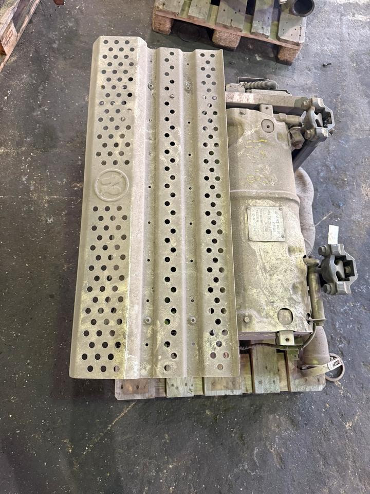 Mercedes Atego 4 EU6 Auspuff Katalysator A0064905612 - Catalyseur pour Camion: photos 1 Mercedes Atego 4 EU6 Auspuff Katalysator A0064905612 - Catalyseur pour Camion: photos 1