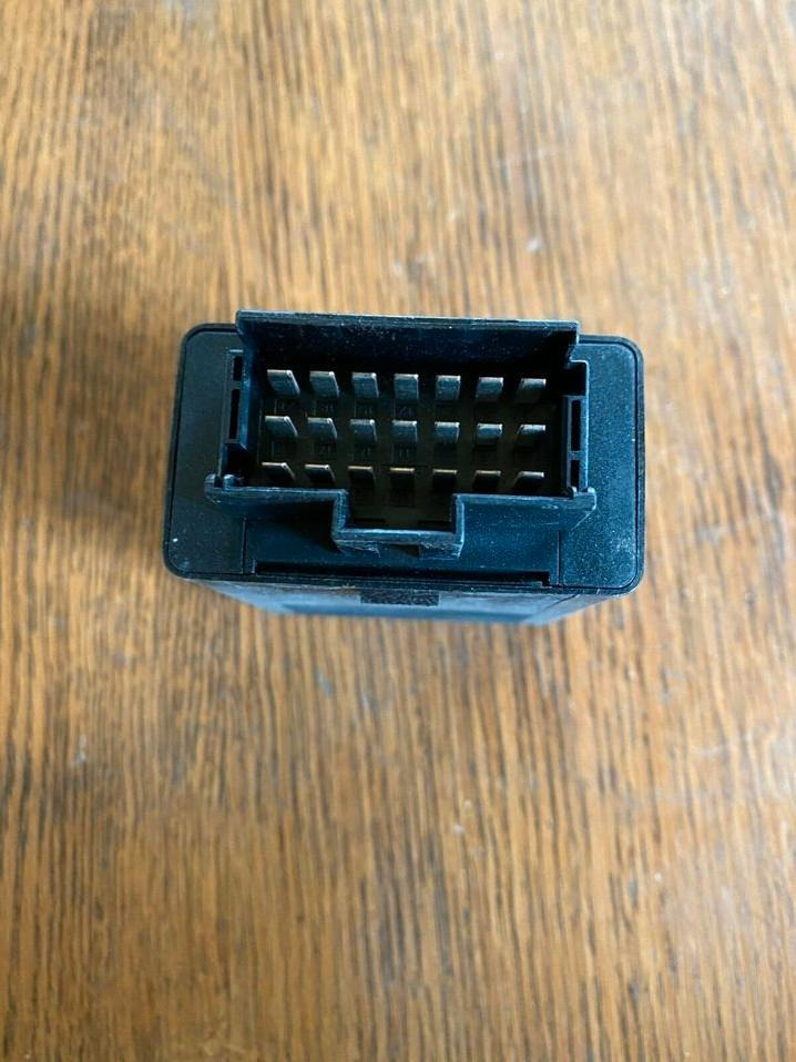 Mercedes Atego Blinkermodul Relais Steuergerät A 020 545 13 32 - Bloc de gestion pour Camion: photos 3 Mercedes Atego Blinkermodul Relais Steuergerät A 020 545 13 32 - Bloc de gestion pour Camion: photos 3