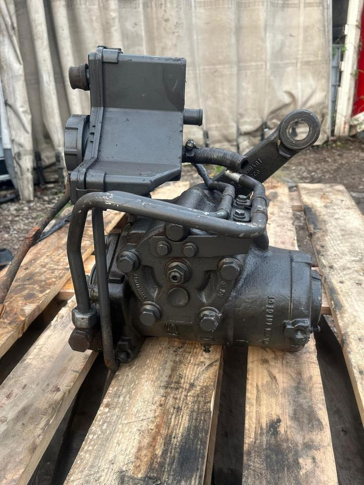 Mercedes Atego Lenkung Lenkgetriebe LS6 A9744610101 - Boîtier de direction pour Camion: photos 3 Mercedes Atego Lenkung Lenkgetriebe LS6 A9744610101 - Boîtier de direction pour Camion: photos 3