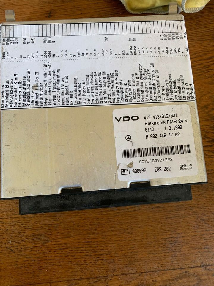 Mercedes Atego VDO Elektronik FMR Steuergerät A 000 446 47 02 - Bloc de gestion pour Camion: photos 1 Mercedes Atego VDO Elektronik FMR Steuergerät A 000 446 47 02 - Bloc de gestion pour Camion: photos 1