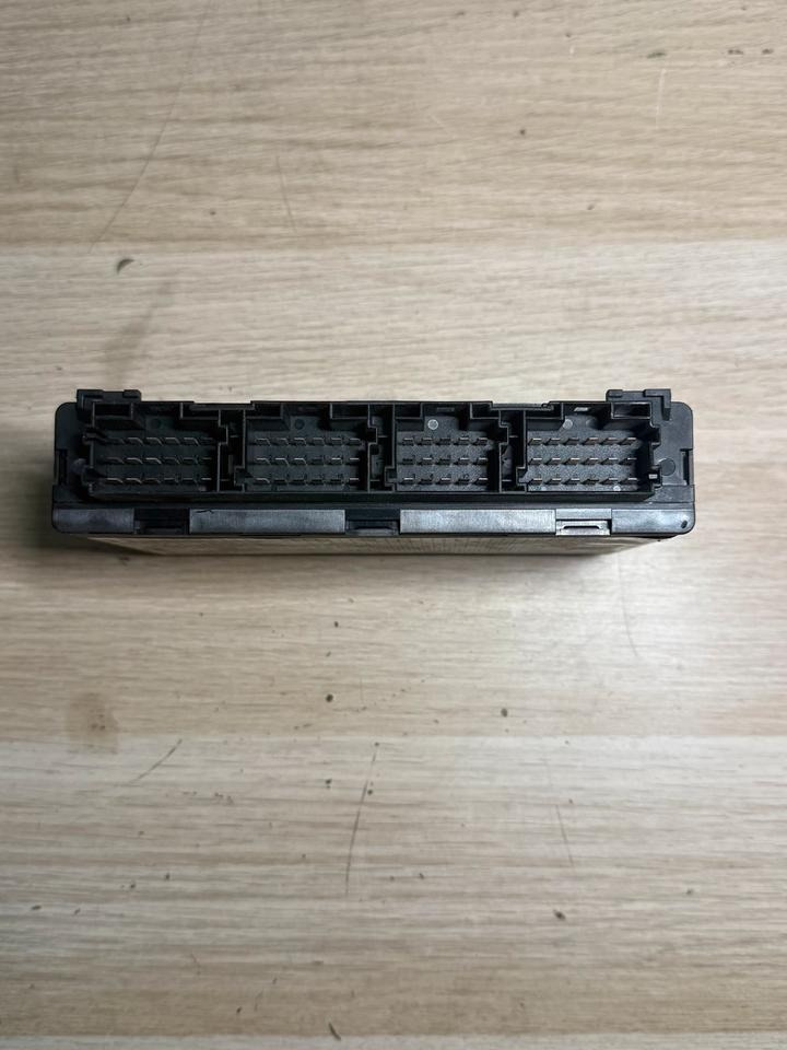 Mercedes Elektronik FR Steuergerät A0014461302 - Bloc de gestion pour Camion: photos 4 Mercedes Elektronik FR Steuergerät A0014461302 - Bloc de gestion pour Camion: photos 4