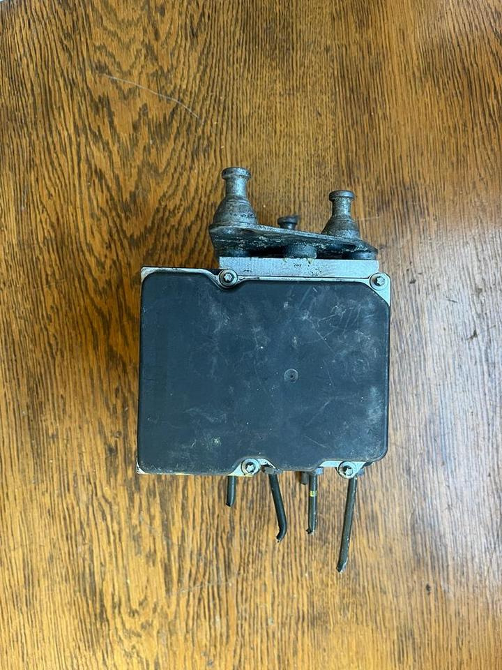 Mercedes Sprinter Hydraulikblock ABS Pumpe A0074314612 - Hydraulique pour Camion: photos 5 Mercedes Sprinter Hydraulikblock ABS Pumpe A0074314612 - Hydraulique pour Camion: photos 5