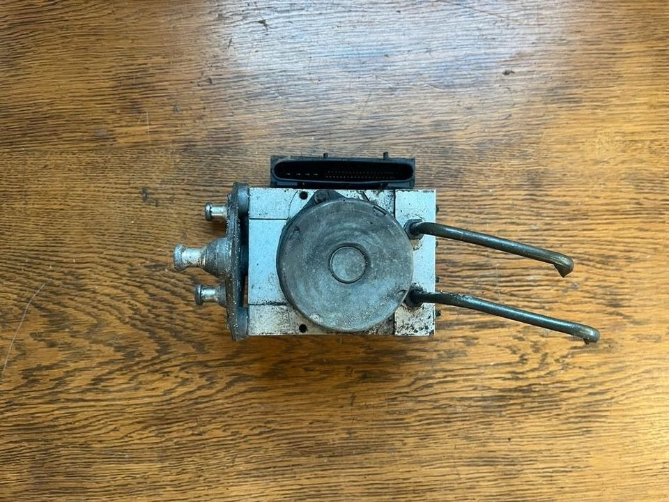 Mercedes Vito Hydraulikblock ABS Pumpe A0014468989 - Hydraulique pour Camion: photos 1 Mercedes Vito Hydraulikblock ABS Pumpe A0014468989 - Hydraulique pour Camion: photos 1