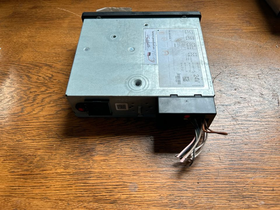 Siemens VDO A2C533367766 Digital Tachograph - Chronotachygraphe pour Camion: photos 2 Siemens VDO A2C533367766 Digital Tachograph - Chronotachygraphe pour Camion: photos 2