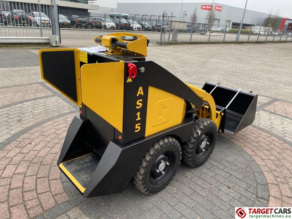 Conmeq AS15 Mini Skid Steer Loader 4x4 Electric - Mini chargeuse: photos 3 Conmeq AS15 Mini Skid Steer Loader 4x4 Electric - Mini chargeuse: photos 3