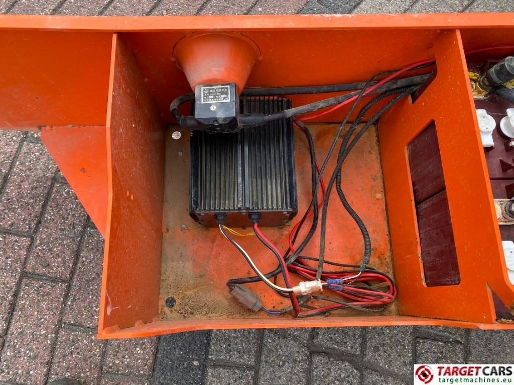 Crédit-bail Dingli JCPT1612DC Electric Scissor Work Lift 1570cm  Dingli JCPT1612DC Electric Scissor Work Lift 1570cm: photos 16