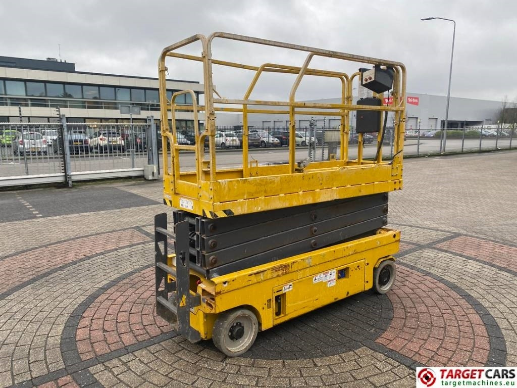 GMG 2632-ED Electric Scissor Work Lift 983cm - Nacelle ciseaux: photos 3 GMG 2632-ED Electric Scissor Work Lift 983cm - Nacelle ciseaux: photos 3