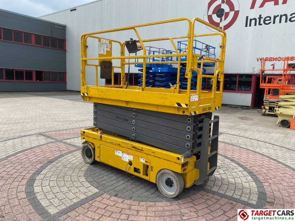 GMG 3346-ED Electric Scissor Work LIft 1200cm - Nacelle ciseaux: photos 4 GMG 3346-ED Electric Scissor Work LIft 1200cm - Nacelle ciseaux: photos 4