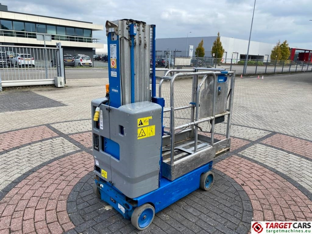Genie GR-20 RunAbout Electric Vertical Mast Lift 802cm - Nacelle à mât vertical: photos 3 Genie GR-20 RunAbout Electric Vertical Mast Lift 802cm - Nacelle à mât vertical: photos 3