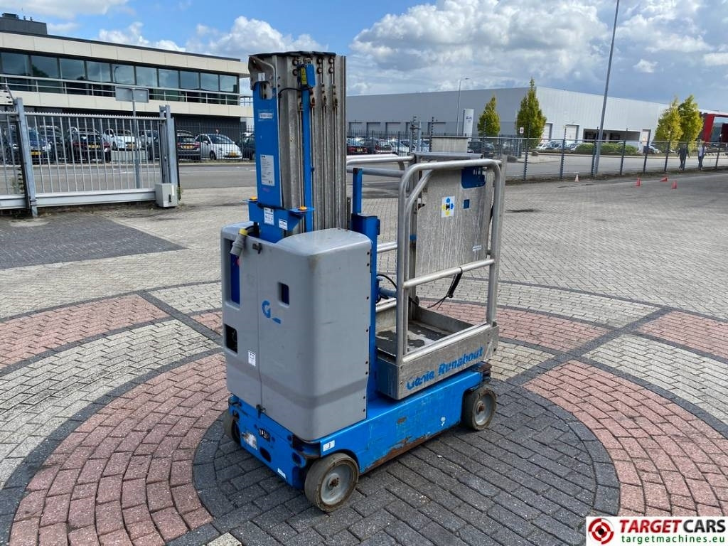 Genie GR-20 RunAbout Electric Vertical Mast Lift 802cm - Nacelle à mât vertical: photos 3 Genie GR-20 RunAbout Electric Vertical Mast Lift 802cm - Nacelle à mât vertical: photos 3