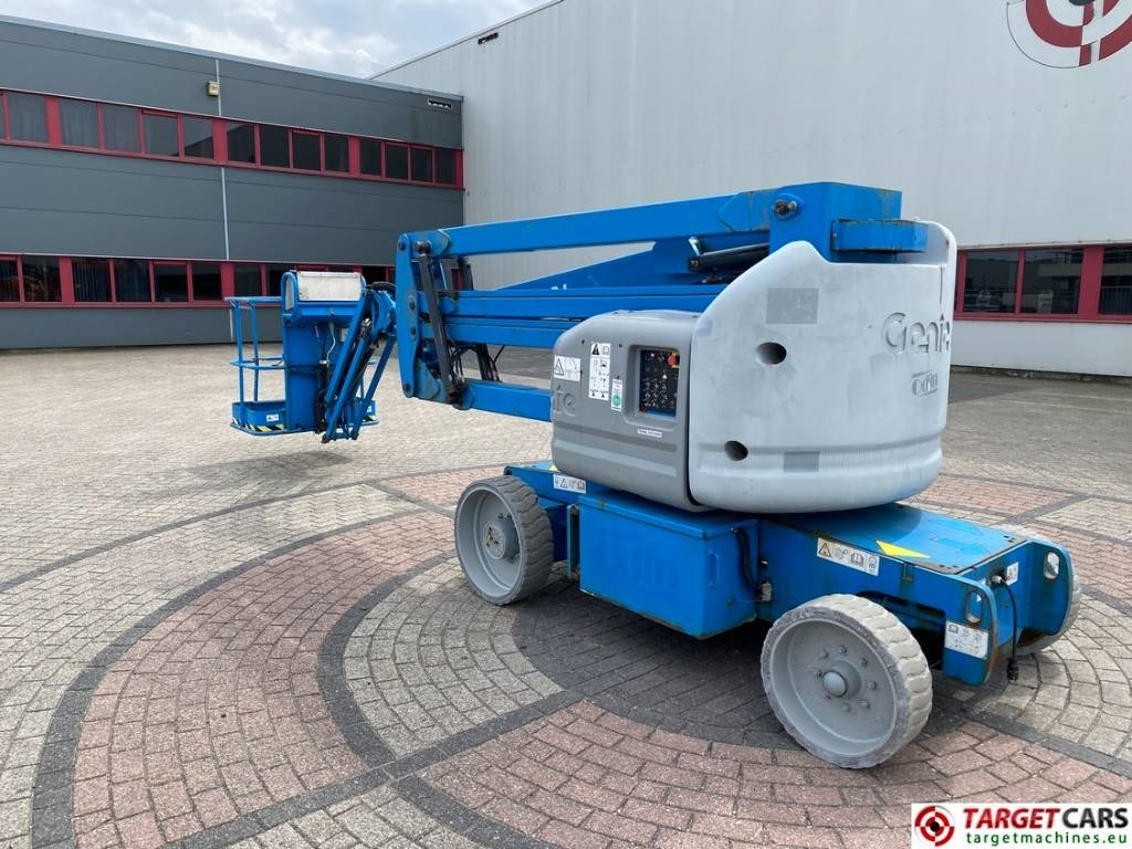 Genie Z-40/23N RJ Articulated Electric Boom Lift 1432cm - Nacelle articulée: photos 4 Genie Z-40/23N RJ Articulated Electric Boom Lift 1432cm - Nacelle articulée: photos 4