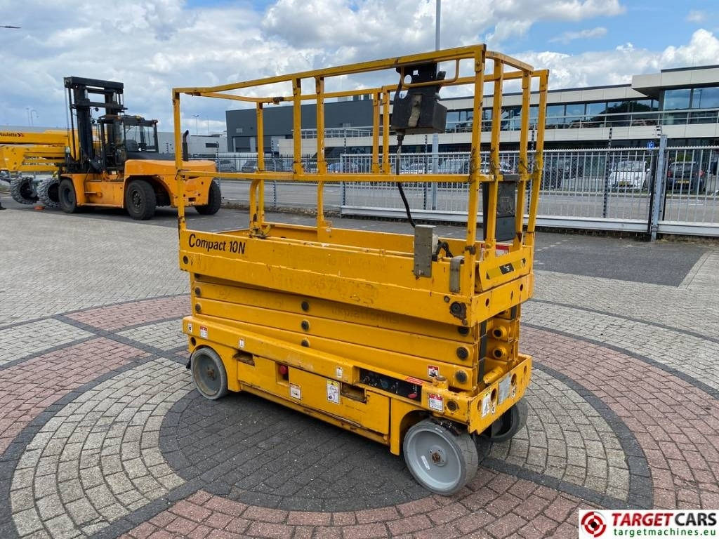 Haulotte Compact 10N Electric Scissor Work Lift 1000cm - Nacelle ciseaux: photos 2 Haulotte Compact 10N Electric Scissor Work Lift 1000cm - Nacelle ciseaux: photos 2