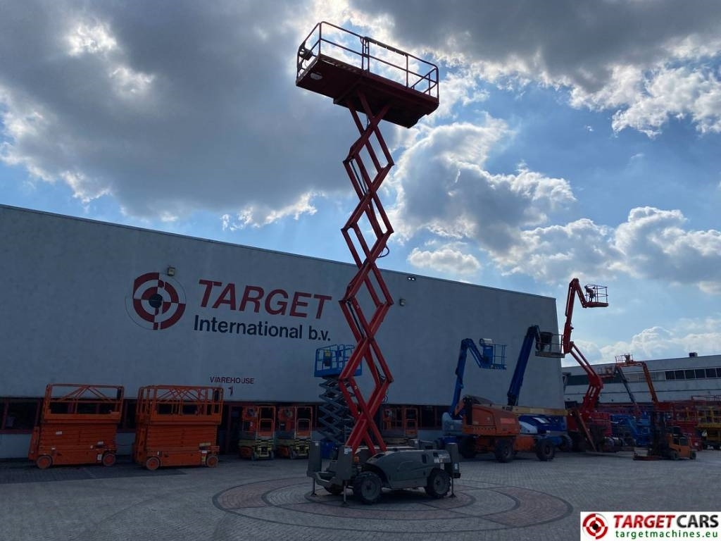 Nacelle ciseaux Haulotte Compact 12DX Diesel 4x4 Scissor Work Lift 1206cm: photos 6