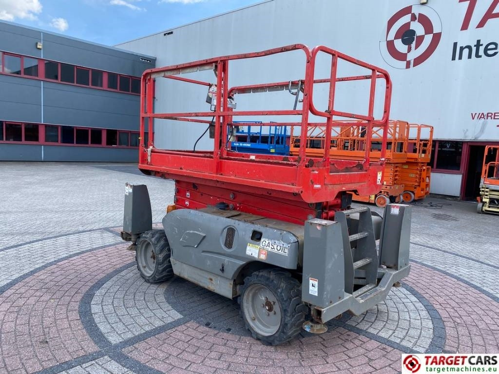 Haulotte Compact 12DX Diesel 4x4 Scissor Work Lift 1206cm - Nacelle ciseaux: photos 4 Haulotte Compact 12DX Diesel 4x4 Scissor Work Lift 1206cm - Nacelle ciseaux: photos 4