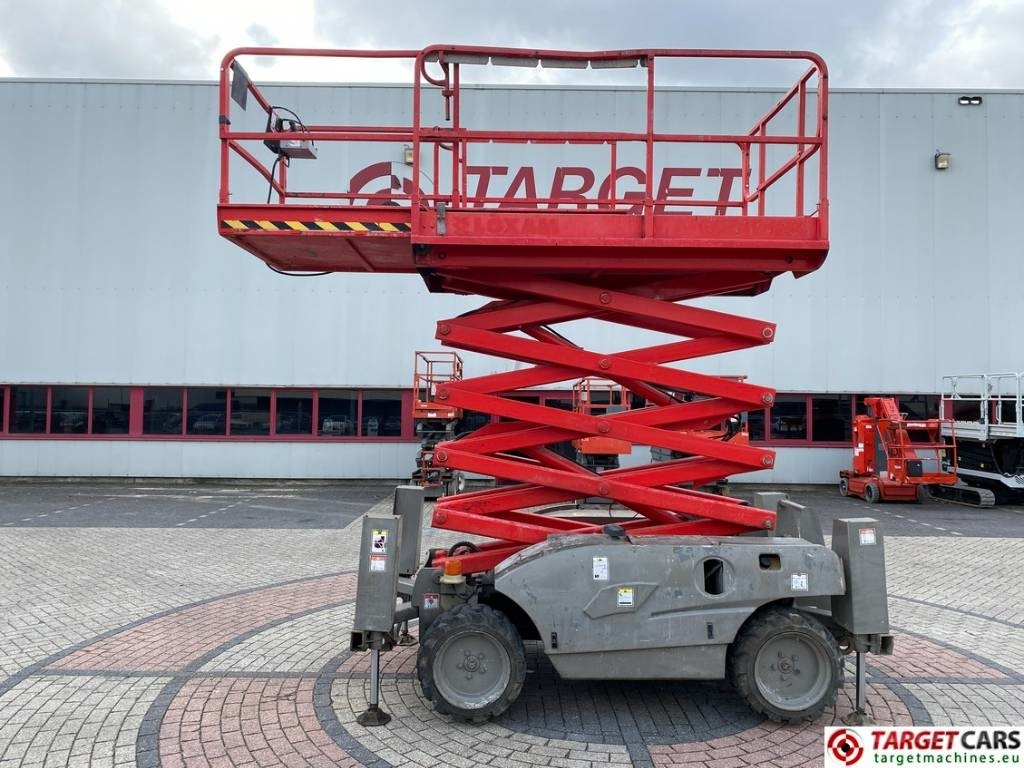 Haulotte Compact 12DX Diesel 4x4 Scissor Work Lift 1206cm  - Nacelle ciseaux: photos 5 Haulotte Compact 12DX Diesel 4x4 Scissor Work Lift 1206cm  - Nacelle ciseaux: photos 5