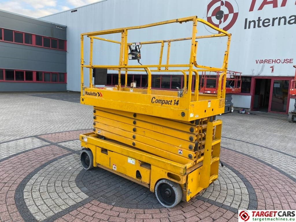 Haulotte Compact 14 Electric Scissor Work Lift 1385cm  - Nacelle ciseaux: photos 4 Haulotte Compact 14 Electric Scissor Work Lift 1385cm  - Nacelle ciseaux: photos 4