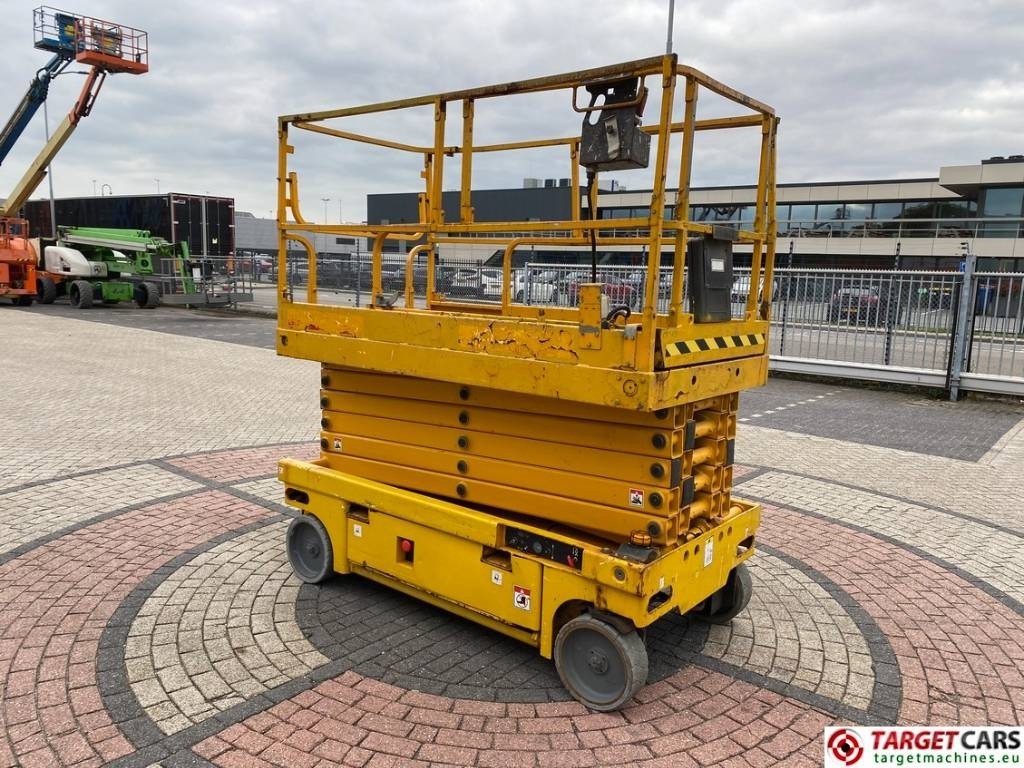 Haulotte Compact 14 Electric Scissor Work Lift 1385cm  - Nacelle ciseaux: photos 2 Haulotte Compact 14 Electric Scissor Work Lift 1385cm  - Nacelle ciseaux: photos 2